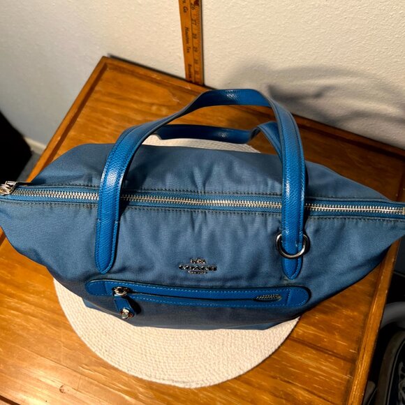 COACH Nylon & Leather Teal Zip Closure Shoulder Tote 35500 - Picture 4 of 8